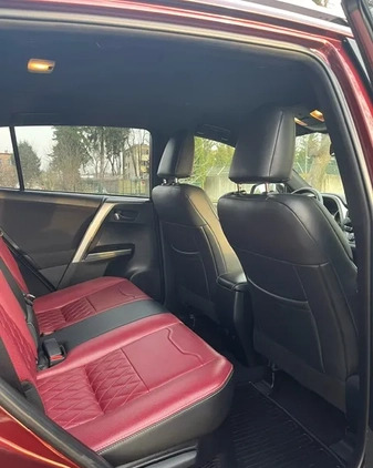Toyota RAV4 cena 102000 przebieg: 106000, rok produkcji 2016 z Lublin małe 106